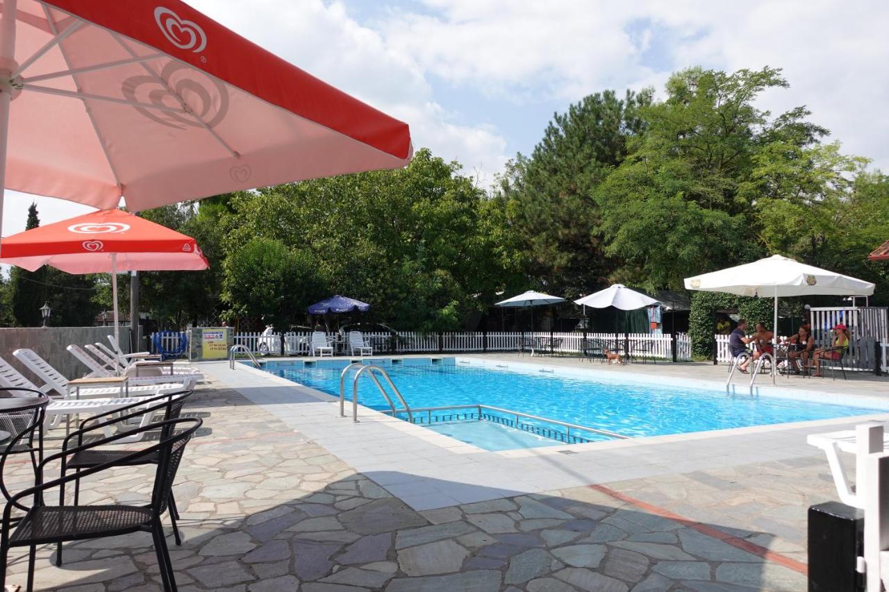 Mitikas And Camping Plaka Litochorou